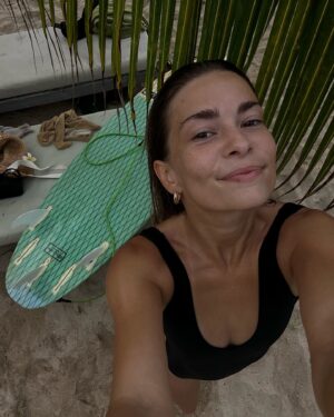 Laura Battistella Instagram - my kind of paradise