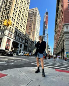 Actress Laura Whitmore HD Photos and Wallpapers September 2024