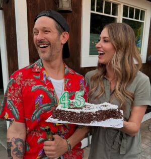 Lauralee Bell Instagram - Happy Birthday @goodgriefcharliebrown 🎂🎉 You’re amazing and so is your beautiful family!