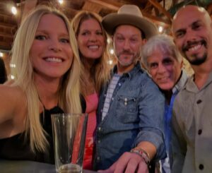 Lauralee Bell Instagram - Happy Birthday Michelle!! 🎂
Such a fun time filled with love & friendship!Thank you! We love you!! ❤️
And the best party favors @skinnationbeauty