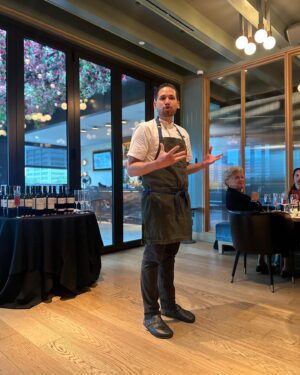 Lauren C. Mayhew Instagram - What an amazing night of @kobrandwines, food by @uniontampa’s @chefjacob_rios, & family! ♥️🍷🥘 
.
.
@funfitphysician @jeff_gigante @nextlevelbrandstampa