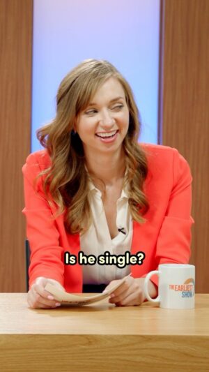 Lauren Lapkus Instagram - The Earliest Show- Sugar Baby
#TheEarliestShow