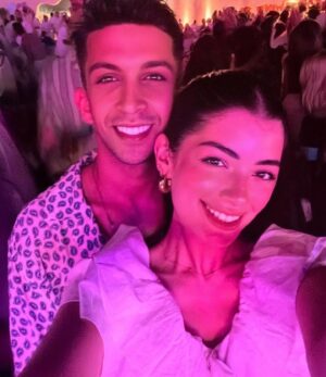 Layla Ahmed Zaher Instagram - ♾️❤️

One more year of watching my perfect match grow and glow in every way possible ✨💫
Happy birthday my sweet and innocent Lulu 🎂 
To a new year where we love, support, encourage & match with each other more & more isa 🙏🏻❤️