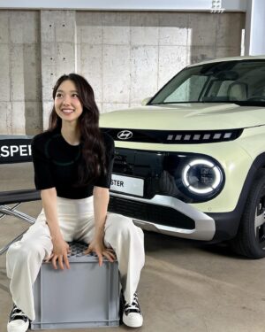 Lee Hye-seong Instagram - 작고 귀여운 캐스퍼 🐣🐥

@hyundai_kor @hyundaimotorgroup.official
#현대자동차#캐스퍼