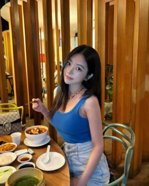 Lee Ruby Instagram - 나의 한결같은 베이징덕 사랑
