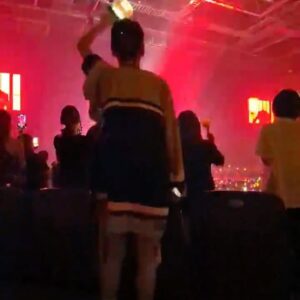 Lee Yu-bi Instagram - 행복해따 진쨔루 오빠들 세젤멋 할아버지 꼬부랑 돼도 콘서트 해쥬세요 🥹🥹🥹🥹🥹 💜 feat.정음언니 웃음소리
