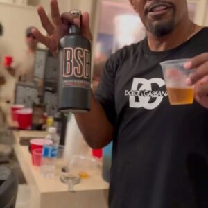 Leila Ciancaglini Instagram - Leila Ciancaglini Introducing Jamie Foxx @iamjamiefoxx @BSB_Bourbon Whiskey, the ultra-smooth, flavored bourbon from the one and only @iamjamiefoxx 

I’m thrilled to share with you Jamie’s newest creation, and trust me, it’s a game-changer!

 @JamieFoxx and @jyoungmdk spinning the hottest tracks!

_BSB Whiskey:_
- Ultra-smooth flavor
- Perfect for sipping or mixing
- A must-try for bourbon lovers!

_Don’t miss:_
- Jamie Foxx’s exclusive BSB Whiskey tasting
- DJ J Young’s electrifying set

Stay tuned for more updates!

#BSBWhiskey #JamieFoxx #NewBourbon #UltraSmooth #FlavoredWhiskey #DJJYoung #LeilaCiancaglini #WhiskeyLover #BourbonLove #Nightlife”
#BSBWhiskey #JamieFoxx #NuevoBourbon #SúperSuave #WhiskeySaborizado #DJJYoung #LeilaCiancaglini”