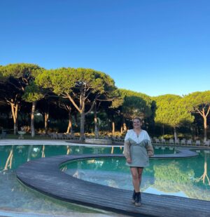 Leonor Seixas Instagram - Weekend de sonho!!!! Thank u @sheratoncascais e @global__influence 
Foi tudo perfeito, desde as pessoas, ao quarto, a comida, o ambiente! ☀️🫧 Até ja 🌳#sheratoncascais #sheratoncascaislife