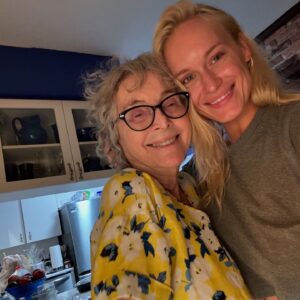 Leven Rambin Instagram - Family >>> ❤️