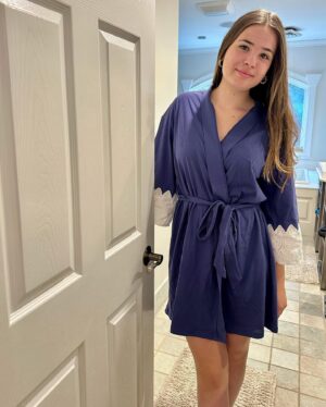 Lexia Hayden Instagram - My favorite comfy robe @luvlette 
Cozy up in LUVLETTE At-Home use 
FW24 with 15% OFF new arrivals.
.
You can search BPTA7 to shop my trendy picks on SHEIN and use my promo code ‘LAH192’ on SHEIN and LUVLETTE for 15% off!
.
SoftCottonSexyLaceSleeveRobe
ID: 40193911