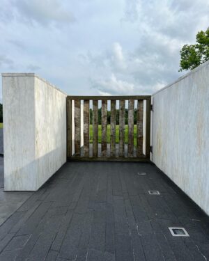 Lindsay Czarniak Instagram - We visited the flight 93 Memorial on the way to see my grandmas a year ago. My kids still talk about it. Sending love and thinking about those who lost a loved one in the attacks of September 11th #neverforget #september11