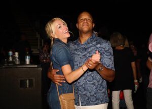 Lindsay Czarniak Instagram - The third annual Bottoms Up Invitational was a massive success thanks to the support of our friends, families and allies. 

Over the past three years we have raised over 3.3 million dollars for the @colorectalcanceralliance which will help fund screenings and advance research to end colorectal cancer in our lifetime. 

It was a beautiful time to remember my brother, Lawrence Meadows. The highlight of the entire weekend was getting to watch my niece and nephew, Addie and Lawson, say a few words about their dad. To say I am proud of them would be an understatement. 

@lindsaycz and I are beyond grateful to all of our supporters and sponsors for making this event possible.

📸: @jerrigrahamphotography