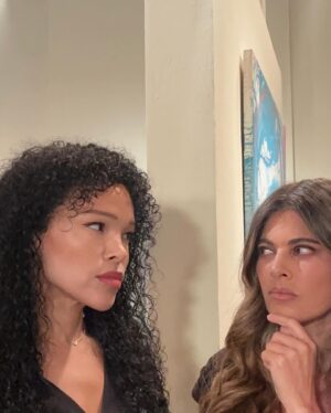 Lindsay Hartley Instagram - I’ve been part of daytime television since I was 21, and it holds a special place in my heart, for countless reasons❤️🙏. I’m grateful to step into such big shoes again -especially when I get to do it alongside my bestie @brookkerr