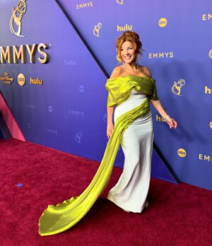 Lisa Ann Walter Instagram - #emmys Post #1 
In my Goddess Era 
@abbottelemabc 
Let’s start the show - Good luck everyone!
.
Dress @gabycharbachy 
Shoes: @louboutinworld 
Bracelet & Ring: @neillanecouture 
Earrings: @jacobandco 
Bag: @tylerellisofficial 

Hair: @dvohair 
Makeup: @jennbennettmakeup 
Style: @miss_kellyjohnson
Photos: @tyrenredd