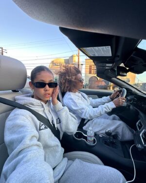 Lorraine Toussaint Instagram - Chillin with my girl in The Bu. So many memories…. Hard times and great times. Celebrating… Life!