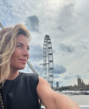 Ludwika Paleta Instagram - Londres
Shakespeare 
El parque 
El picnic 
Los Cotswolds 
Alicia en el país de las maravillas 
Mis personas favoritas 
Turisteando 
Mi suéter de arcoíris 
Mi carnala del alma 
Verano no te acabes