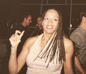 Luna Lauren Velez Instagram - I remember that night…#tbthursday #braids #arms #hair #dance #fun #love ✨