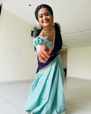 Maahi Gouthami Instagram - 🦋 
.
.
Outfit: @vasudha.couture 
.
.

#maahigouthami #vasudacouture #jewelleryshopopeningceremony #designerwear #instagram #instagood #instafashion #instalike #instamood #instadaily