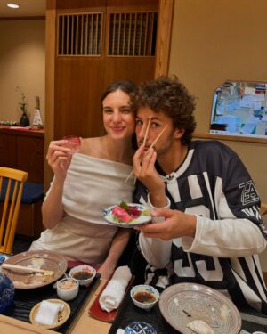 Macarena Achaga Instagram - Japón por 48 horas 🇯🇵
記念日おめでとう