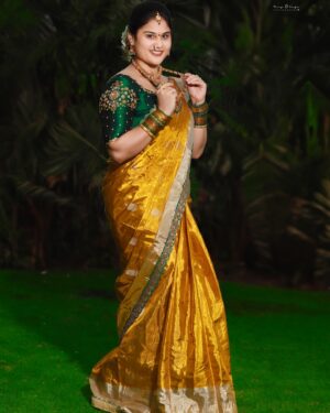 Madhu Reddy Instagram - The only love that I really believe in is a mother’s love for her children.’’ Children’’😘❤️🤗

Sareee : @pattusareesbysai 
Blouse&purvi👗 @pravallis_boutique 
MUA: @sushma_reddy_makeup_artist 
 📸 :: @tinyhugsphotography 

#happy #instagram #instalove #feed #loveislove #love #heart #childrenphotography #kids #saree #sareelove #sareelover #sareeindia #sareecollection #sareestyle #sareecollection #pattusarees #pattu #treditional #treditionaljewellery #jewellery #trending #trend #puja #decoration #decoracion #festival #festivallife #festivaloutfit #motherdaughter #mothernature