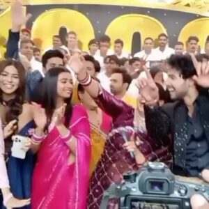 Madhusree Sharma Instagram - .
Finally reached this milestone!!
Completed 1000 episodes with our Mannsundar team
What a beautiful journey we shared with you all..
 Thankyou 🙏🏽💝💫

#mannsundar #dangaltv  #explore  #explorepage #madhusreesharma