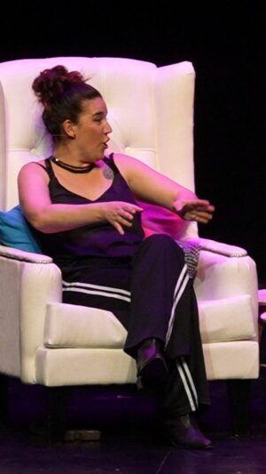 Malena Guinzburg Instagram - EL SEX SHOP 🤣

⚠️ Todos los martes podes vernos presencial en @elnacionalsancorseguros 20:30 hs o por streaming desde tu casa!

‼️Toda la info y para sacar las entradas en @plateanet presencial y @passline_argentina streaming 

Somos @laschicasdelaculpa 💜 
@connieballarini 
@fermetilli 
@mguinzburg 
@nataliacarulias