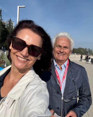 Małgorzata Pieczyńska Instagram - To już nasz 34 Festiwal🥰🎬 tylko raz nie przyjechaliśmy kiedy urodził się nasz syn Victor ❤️ no i pandemia … w Teatrze Muzycznym Gala otwarcia i pierwsza projekcja 🎬❤️ nie możemy się doczekać❤️🎬❤️ W wolnych chwilach  cudowne gdyńskie molo❤️👍❤️

#festiwalfilmowywgdyni #polskiekino #aktorskieżycie
