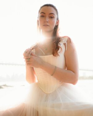 Malinda Kathleen Reese Instagram - to want you, then want it all more ✨💎 

The lyric video for Forgive Me for Falling in Love is yours on ▶️

Jewelry by @fanajewelry 
Photos by @miaisabellaphotography