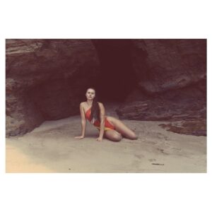 Margo Hayes Instagram - w💧ter c🤍rrier 𓇽♕♒︎𓁹🌊.

home is where the rock and the water meet
natural beauty below my bare feet
i tread carefully 
every sand grain where it should be 
every wave in perfect timing 
reminding me 
to be human, is to be a divine being 
a privilege heavy with responsibility 
however, i am small
the world turns, nothing waits for me 
insignificance makes me feel free
with quiet and patience
I’m learn to just be
the whole universe is already inside of me

🎞️ @taylor._shaffer for @oneoneswim