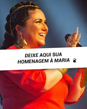 Maria Rita Instagram - Hoje é dia da nossa patroa, a rainha que encanta e emociona a todos nós! Trabalhar com essa mulher incrível é uma honra, uma verdadeira aula de dedicação, talento e amor pelo que faz.

Nação bacanuda, vamos encher essa timeline de carinho? 🌟 

Sabiam que a própria Maria adora ler os comentários? Então, deixe sua mensagem especial aqui e aproveite para adicionar uma homenagem ao carrossel colaborativo! Pode ser uma foto, um vídeo, ou qualquer mídia que você gostaria que ela visse nesse dia tão especial. Vamos celebrar com muito amor! 🎉❤️

#PraTodosVerem Carossel com uma arte digital e o texto “Parabéns, Maria Rita” sobre o vídeo dela cantando. Maria Rita está vestida de vermelho, em cima do palco, e seu cabelo com uma trança única. E uma segunda arte digital com o texto “Deixe aqui sua homenagem à Maria” sobre uma foto dela sorrindo com o microfone na mão, vestida de vermelho e o cabelo com uma trança única.