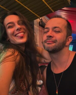 Mariana Molina Instagram - deu saudade do verão insalubre no RJ.
falei e saí correndo!
#tbt