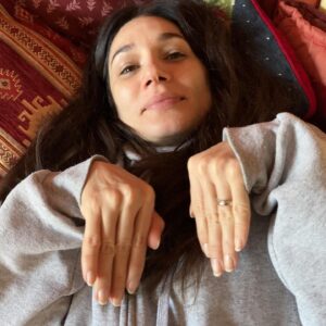 Mariela Garriga Instagram - Gracias a la vida, que me ha dado tanto este año 🎶 ✨💖 The unexpected things are the best, especially when you have the love of your family and the support from everyone around you. I feel a lot of gratitude for what has happened to me this year and for all the people I’ve met along the way, some of whom I can now call friends. Thank you to everyone for making the past year so magical. Love you all ✨💕
#bday