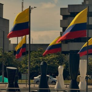 Marina Rodriguez Instagram - ✈️ 
Partindo para uma nova missão extra oficial e muito especial!🙌🏻

Primeira parada, conexão em Bogotá, com a oportunidade de conhecer um pouco a capital da Colômbia! 🇨🇴🤩

Além de conhecer alguns pontos turísticos da cidade, deu pra colocar em prática o nosso bom e velho Portunhol, mas sem sentido algum eu já tava colocando o Inglês no meio das conversas, " Si si, ok, gracias!"! 🤣

Melhor guardar pro próximo destino então, let's gooo! 🇺🇸🫢👊🏻

Conexão de internet ilimitada no mundo todo, aonde eu vou, a @simpremiumbr tá junto comigo sem me deixar na mão e com a praticidade de usar o E-SIM que é ativado ao chegar no meu destino!🤩📱🛜🌎🌍🌏

#colombia #bogota #simpremium