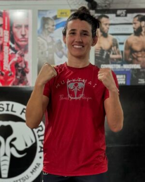 Marina Rodriguez Instagram - 🐘 @thaibrasilfloripa ⚔️

#UFC307 🎯 

Camiseta personalizada do time, só com a qualidade da melhor @bravourbrazil !🔥🔥🔥