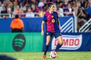 Marta Torrejón Instagram - Thanks USA. Thanks to everyone 🔵🔴