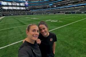 Marta Torrejón Instagram - Thanks USA. Thanks to everyone 🔵🔴