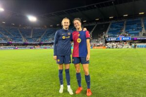 Marta Torrejón Instagram - Thanks USA. Thanks to everyone 🔵🔴