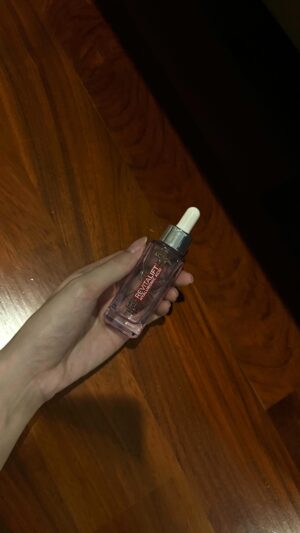 Matira Tantiprasut Instagram - Lately I’ve been in love with this face serum from L’Oreal Paris #ลอรีอัลไฮยาลูรอนเซรั่ม #LOrealParisTH #รีวิวสกินแคร์ #skincareroutine