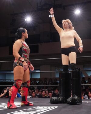 Meiko Satomura Instagram - 里村明衣子vs シン・高山善廣
途中、高山さんが乗り移っているんじゃないかと勘違いする場面が！
引退発表後、初の試合が広田さくらとのシングルマッチ。
ガイアから幾度と重ねてきた広田さくらとの試合。
28年の時を経て、お互い進化していると実感‼️
会場が沸きに沸きました🔥
控室戻った後は私が泣いてしまいました。広田にいつも支えてもらってる。
まだまだ広田と闘いたい。
ありがとうございました。

TAKAYAMANIA EMPIRE 3
日時：2024.9.3（火）
会場：後楽園ホール
#takayamania #SENJO #後楽園ホール