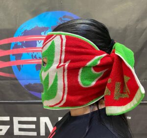 Meiko Satomura Instagram - 長期にわたりタオル会社と【マスクタオル】の技術を改良していただき、やっと完成しました‼️
新作が届いた瞬間、心からガッツポーズ✊しました‼️
デザインは榎本タイキさん‼️
明日から発売です✨

🆕【新！マスクマンタオル2024ver.】-¥2,800
〈レッド×グリーン/イエロー×パープル〉2種類 デザイン・榎本タイキ

🔴マスクタオル新技術・特製加工
🔴今治タオル使用
🔴質感と手触りが格段にアップ⤴️
🔴商標登録済み
2024.8.17
 #SENJO #マスクタオル　#プロレスマスク　#マスクマン　#商標登録済 #prowrestling #プロレス