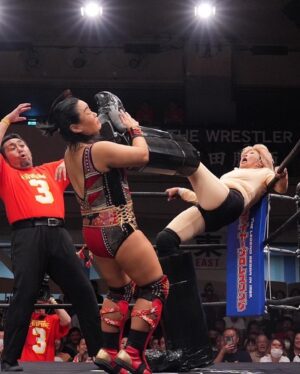 Meiko Satomura Instagram - 里村明衣子vs シン・高山善廣
途中、高山さんが乗り移っているんじゃないかと勘違いする場面が！
引退発表後、初の試合が広田さくらとのシングルマッチ。
ガイアから幾度と重ねてきた広田さくらとの試合。
28年の時を経て、お互い進化していると実感‼️
会場が沸きに沸きました🔥
控室戻った後は私が泣いてしまいました。広田にいつも支えてもらってる。
まだまだ広田と闘いたい。
ありがとうございました。

TAKAYAMANIA EMPIRE 3
日時：2024.9.3（火）
会場：後楽園ホール
#takayamania #SENJO #後楽園ホール