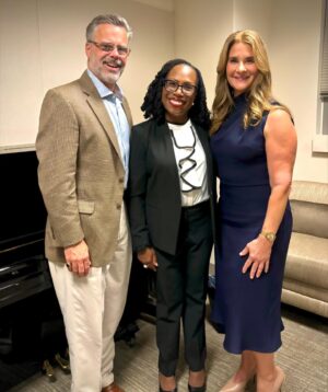 Melinda Gates Instagram - It was an honor getting to interview Justice Ketanji Brown Jackson about her new memoir, “Lovely One,” last night at @seattleartsandlectures. Our conversation, much like Justice Jackson’s book, left me feeling inspired, energized, and best of all, hopeful. ✨