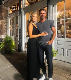 Melissa Ordway Instagram - Happy Birthday @jmichaelgaston 🥳 your girls sure do love you a lot! ✨

Thank you to our photographers, Olivia and Sophie, for the only pictures we got today (notice how Sophie was only taking selfies of herself… 🤣) 

#hbd