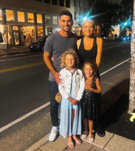 Actress Melissa Ordway HD Instagram Photos and Wallpapers August 2024
