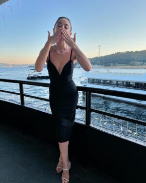 Merve Sevi Instagram - ❤️