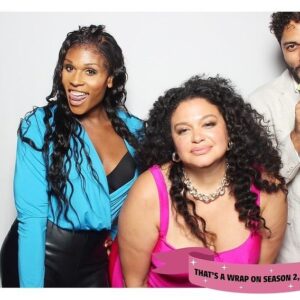 Michelle Buteau Instagram - And that’s a wrap on SEASON 2 of Survival of the Thickest!!!

My first boss in local news told me if I found a job I love, it wouldn’t feel like work. He wasn’t wrong. (I definitely quit 😎)

#survivalofthethickest 
#season2 
#wrap