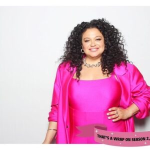 Michelle Buteau Instagram - And that’s a wrap on SEASON 2 of Survival of the Thickest!!!

My first boss in local news told me if I found a job I love, it wouldn’t feel like work. He wasn’t wrong. (I definitely quit 😎)

#survivalofthethickest 
#season2 
#wrap