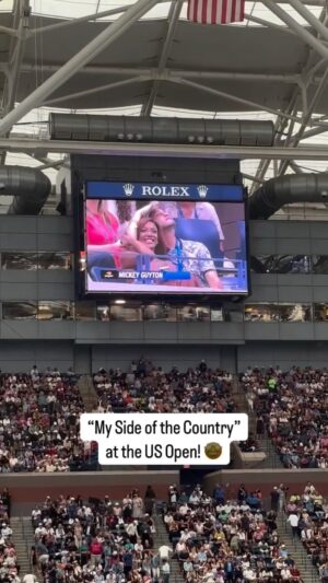 Mickey Guyton Instagram - Shout out to the @usopen for playing “My Side of the Country” and shout out to my supportive husband for tagging along yesterday. 🫶🏾🎾