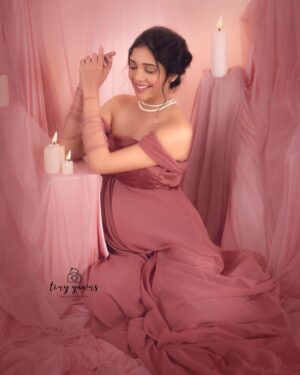Milana Nagaraj Instagram - “Someday I’ll look back and say, I blinked and you were out”
So I hope to also say 
“But I saw it all, I soaked it in, I was there and so were you making me feel like a queen, even before you were out there”

PC: @tinyyawnsphotography 
Styling: @tejuanjankumar 
Outfit: @tejukhushistylefiles 
MUA: @makeup_sachin

P.s @tinyyawnsphotography Thanks for pushing me to do the shoot.. Will cherish these forever 🤍