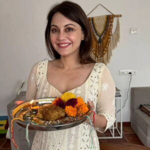 Actress Minissha Lamba HD Photos and Wallpapers November 2024